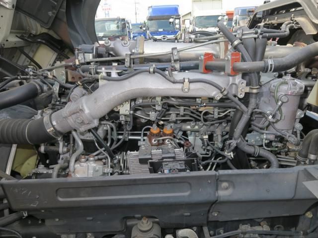 ISUZU GIGA 2018 Image 31