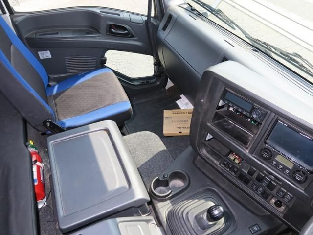 ISUZU GIGA 2018 Image 31