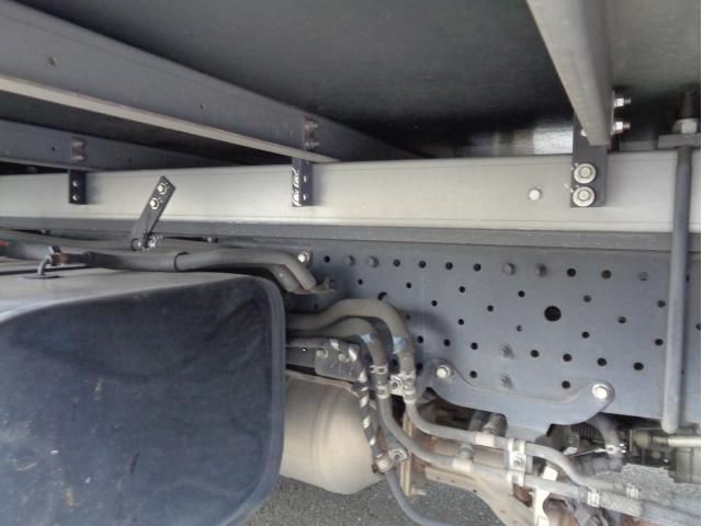 ISUZU ELF 2020 Image 31