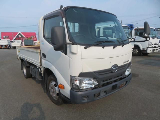 HINO DUTRO 2018 Image 31