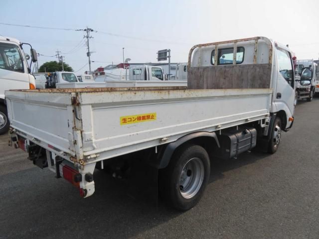 HINO DUTRO 2018 Image 31