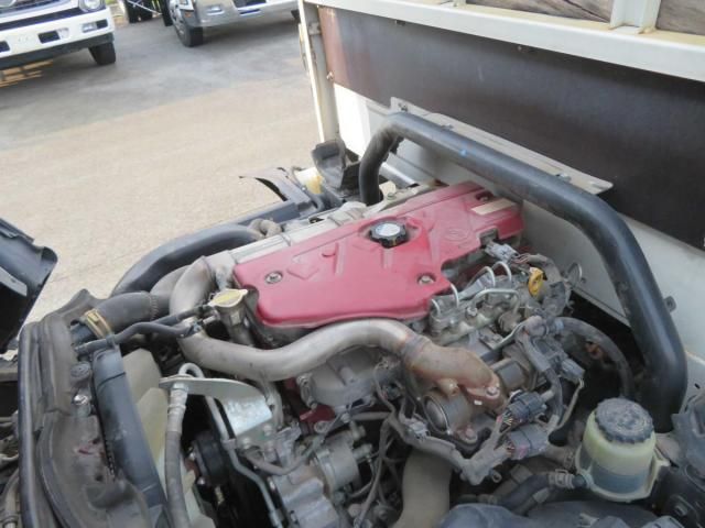 HINO DUTRO 2018 Image 31