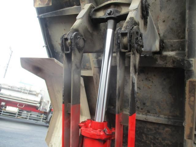 ISUZU FORWARD 2012 Image 31