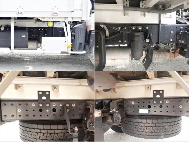 MITSUBISHI CANTER 2013 Image 31