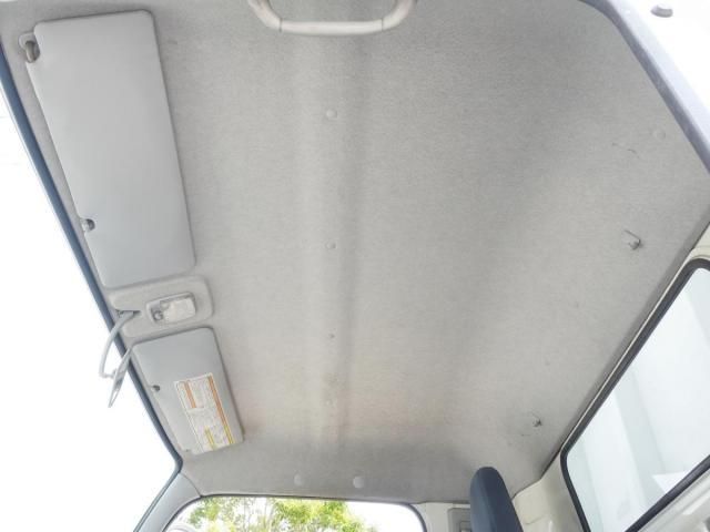 MITSUBISHI CANTER 2013 Image 31