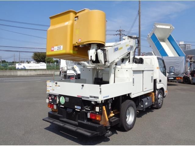 HINO DUTRO 2018 Image 31