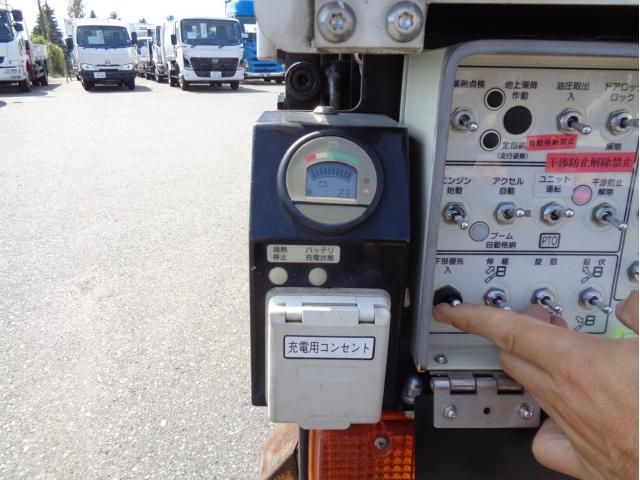 HINO DUTRO 2018 Image 31