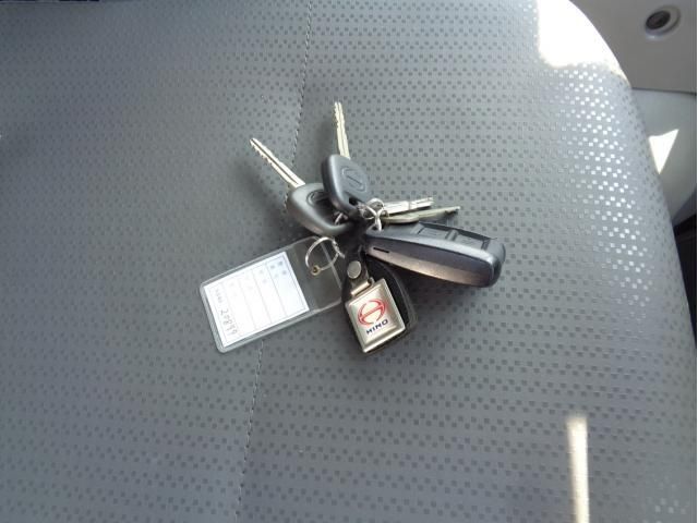 HINO DUTRO 2018 Image 31