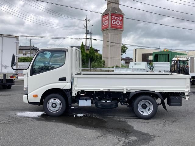 HINO DUTRO 2024 Image 31
