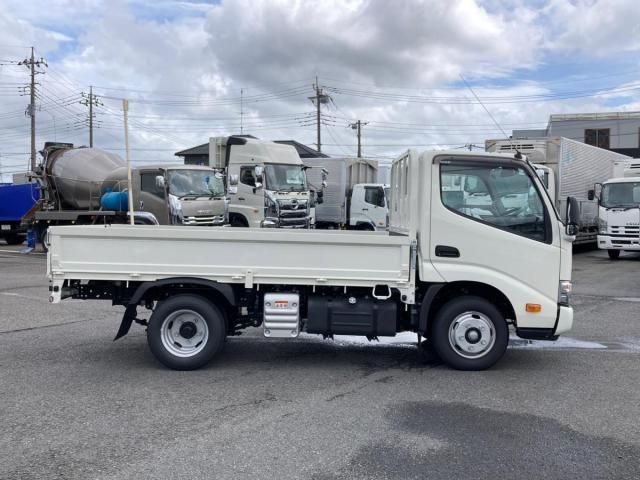 HINO DUTRO 2024 Image 31