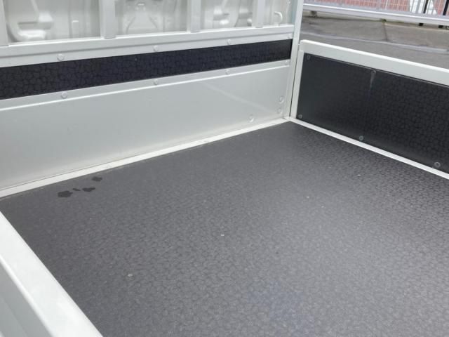 HINO DUTRO 2024 Image 31