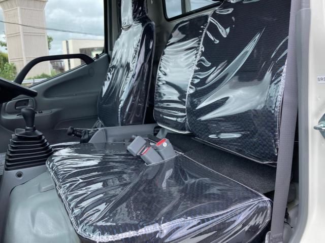 HINO DUTRO 2024 Image 31