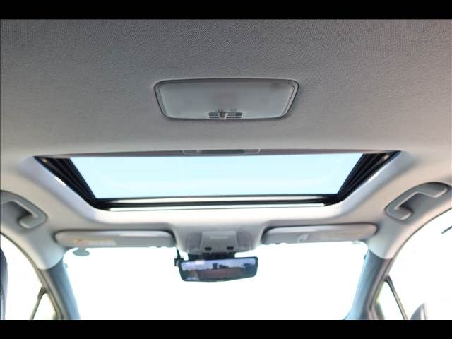 TOYOTA PRIUS 2016 Image 31