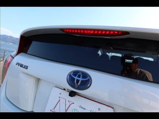 TOYOTA PRIUS 2016 Image 31