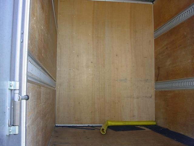 TOYOTA DYNA 2015 Image 31