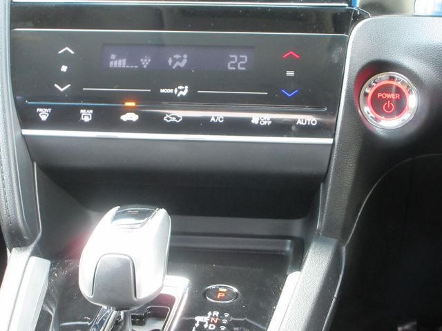 HONDA SHUTTLE HYBRID 2018 Image 31