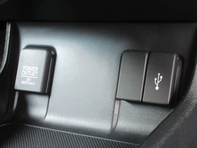 HONDA SHUTTLE HYBRID 2018 Image 31