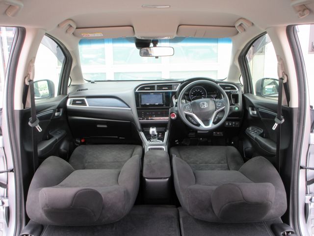 HONDA SHUTTLE HYBRID 2018 Image 31