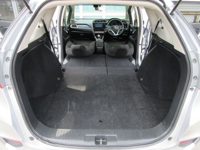 HONDA SHUTTLE HYBRID 2018 Image 31