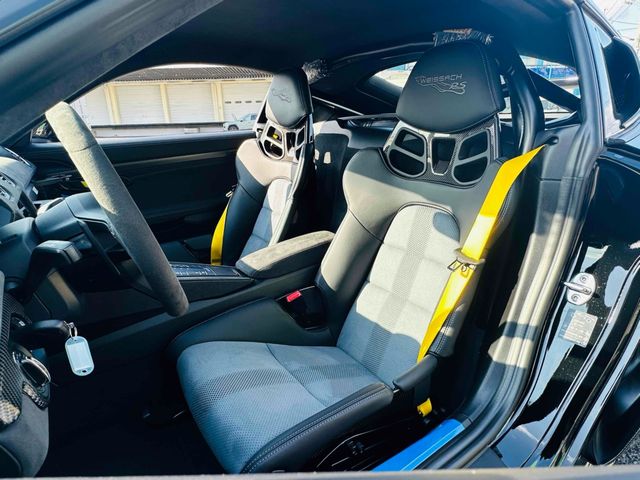 PORSCHE 718CAYMAN 2025 Image 31