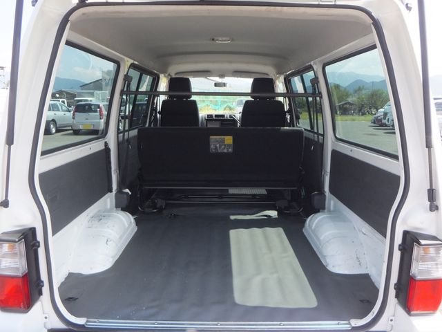 MAZDA BONGO VAN 4WD 2016 Image 31