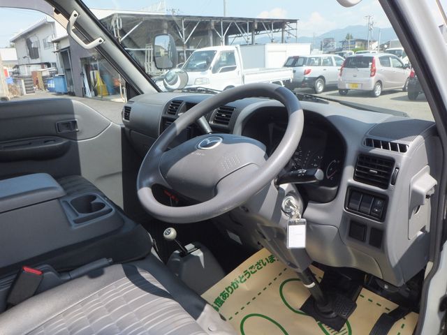 MAZDA BONGO VAN 4WD 2016 Image 31
