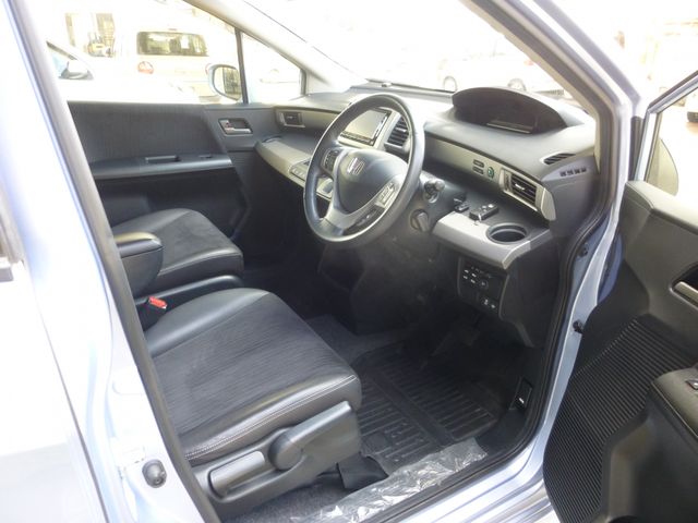 HONDA FREED HYBRID 2014 Image 31