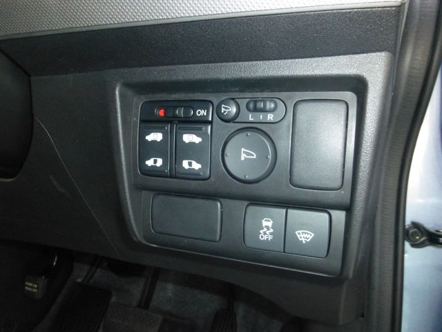 HONDA FREED HYBRID 2014 Image 31