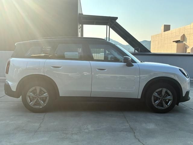 BMW MINI COUNTRYMAN 2024 Image 31