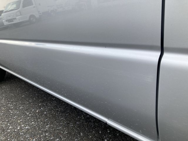 TOYOTA HIACE VAN 4WD 2021 Image 31