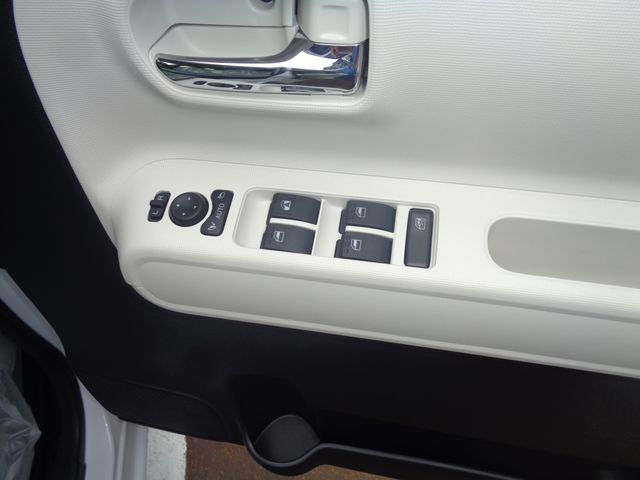 DAIHATSU MOVE CANBUS 4WD 2025 Image 31