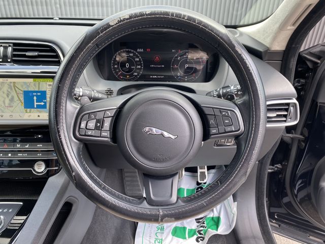 JAGUAR F-PACE 2019 Image 31