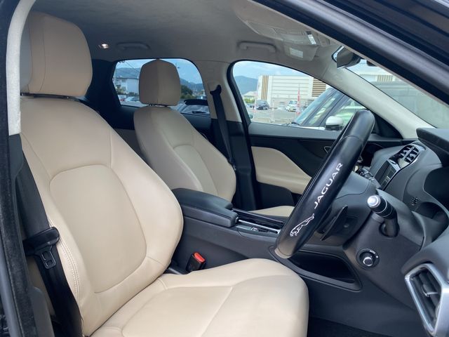 JAGUAR F-PACE 2019 Image 31