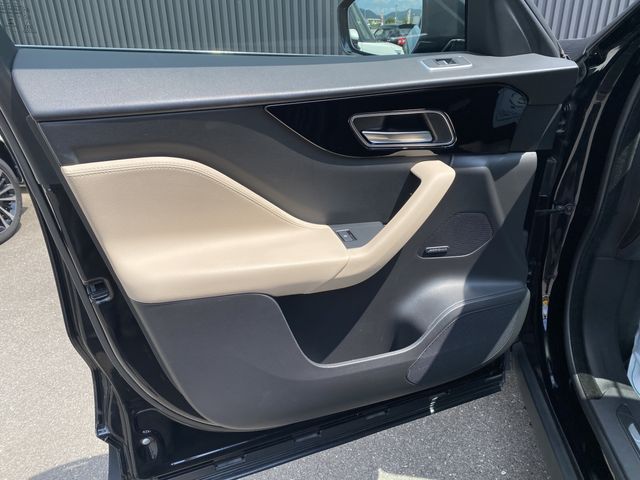 JAGUAR F-PACE 2019 Image 31