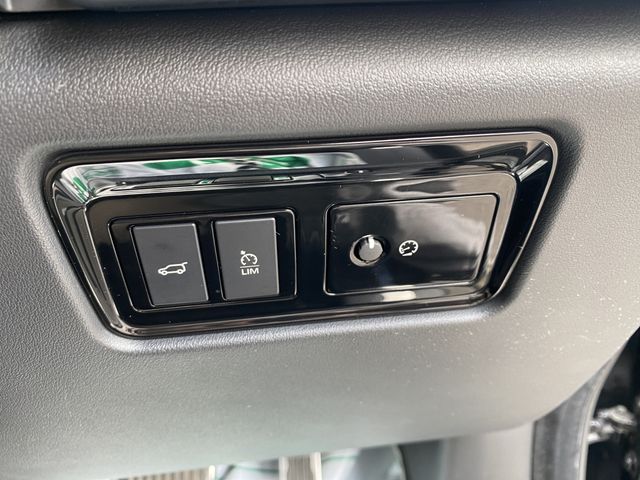 JAGUAR F-PACE 2019 Image 31