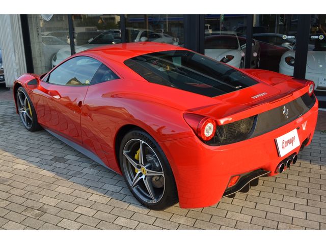 FERRARI 458 ITALIA 2013 Image 31