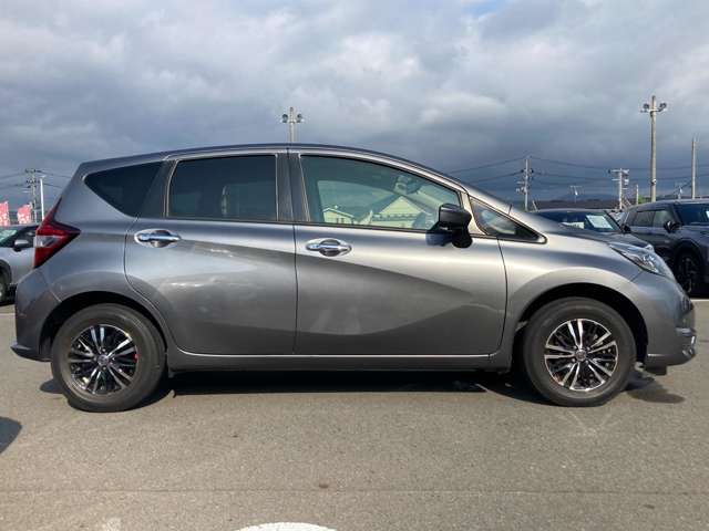 NISSAN NOTE 4WD 2018 Image 31