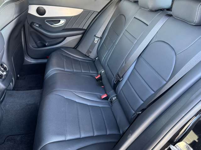 MERCEDES BENZ C CLAS 2018 Image 31