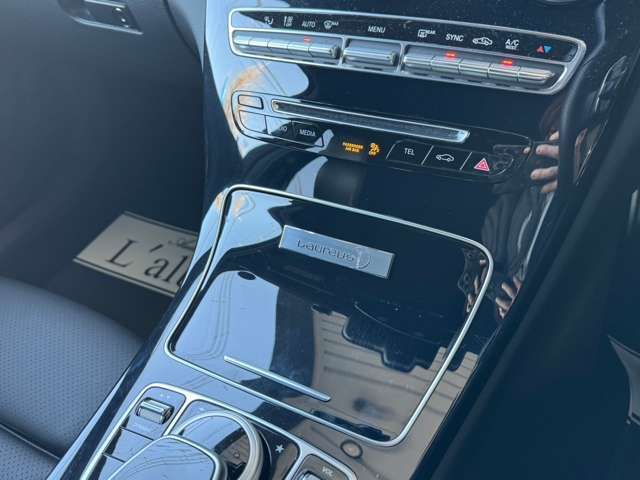 MERCEDES BENZ C CLAS 2018 Image 31