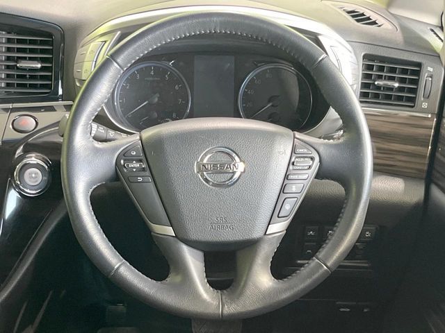 NISSAN ELGRAND 2019 Image 31