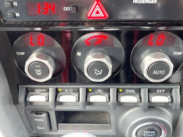 TOYOTA 86 2016 Image 31