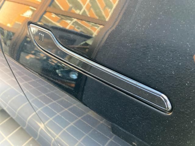 TESLA MODEL Y 2023 Image 31