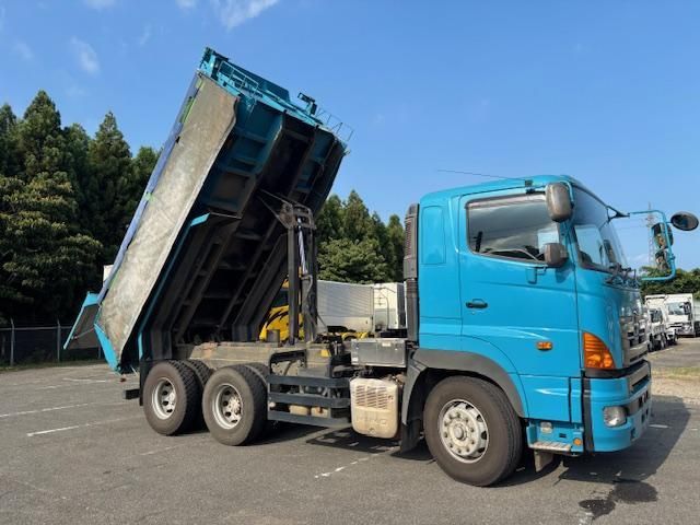 HINO PROFIA 2015 Image 31