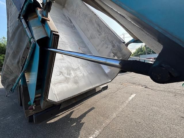 HINO PROFIA 2015 Image 31