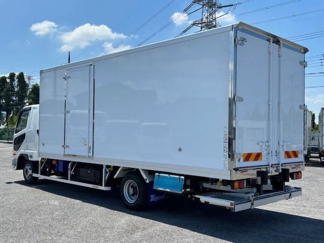 MITSUBISHI FUSOU FIGHTER 2025 Image 31