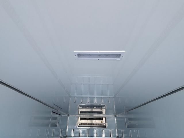 MITSUBISHI FUSOU FIGHTER 2025 Image 31