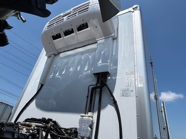 MITSUBISHI FUSOU FIGHTER 2025 Image 31