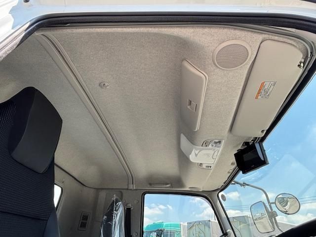 MITSUBISHI FUSOU FIGHTER 2025 Image 31