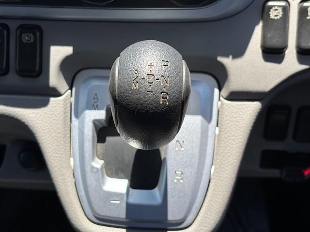 MITSUBISHI CANTER 2021 Image 31