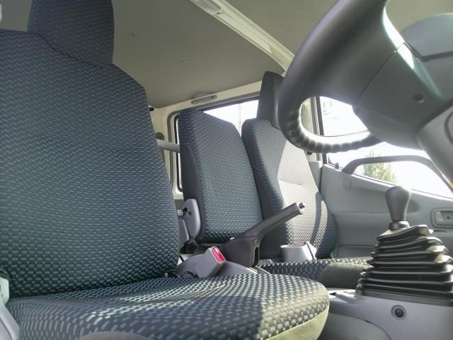 HINO DUTRO 2024 Image 31